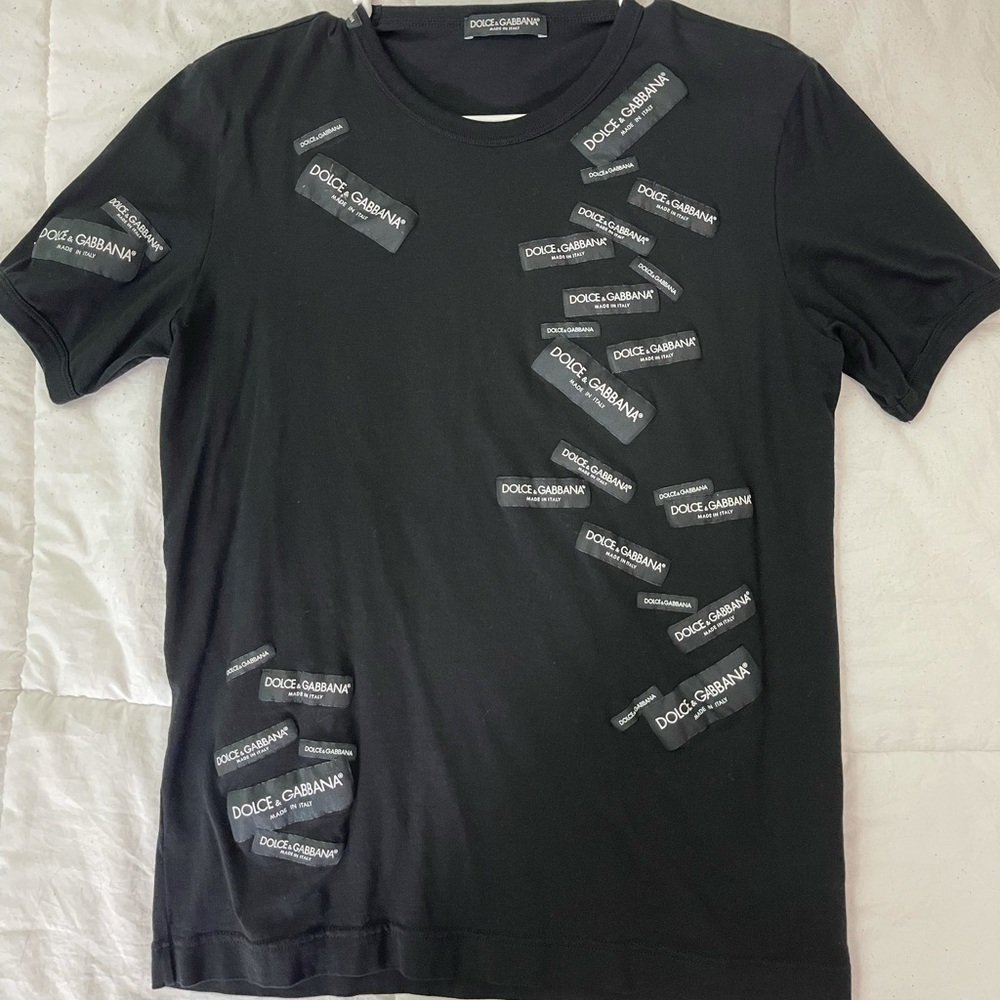 Dolce & Gabbana t-shirt for men, good condition. Size 48. Machine washed once